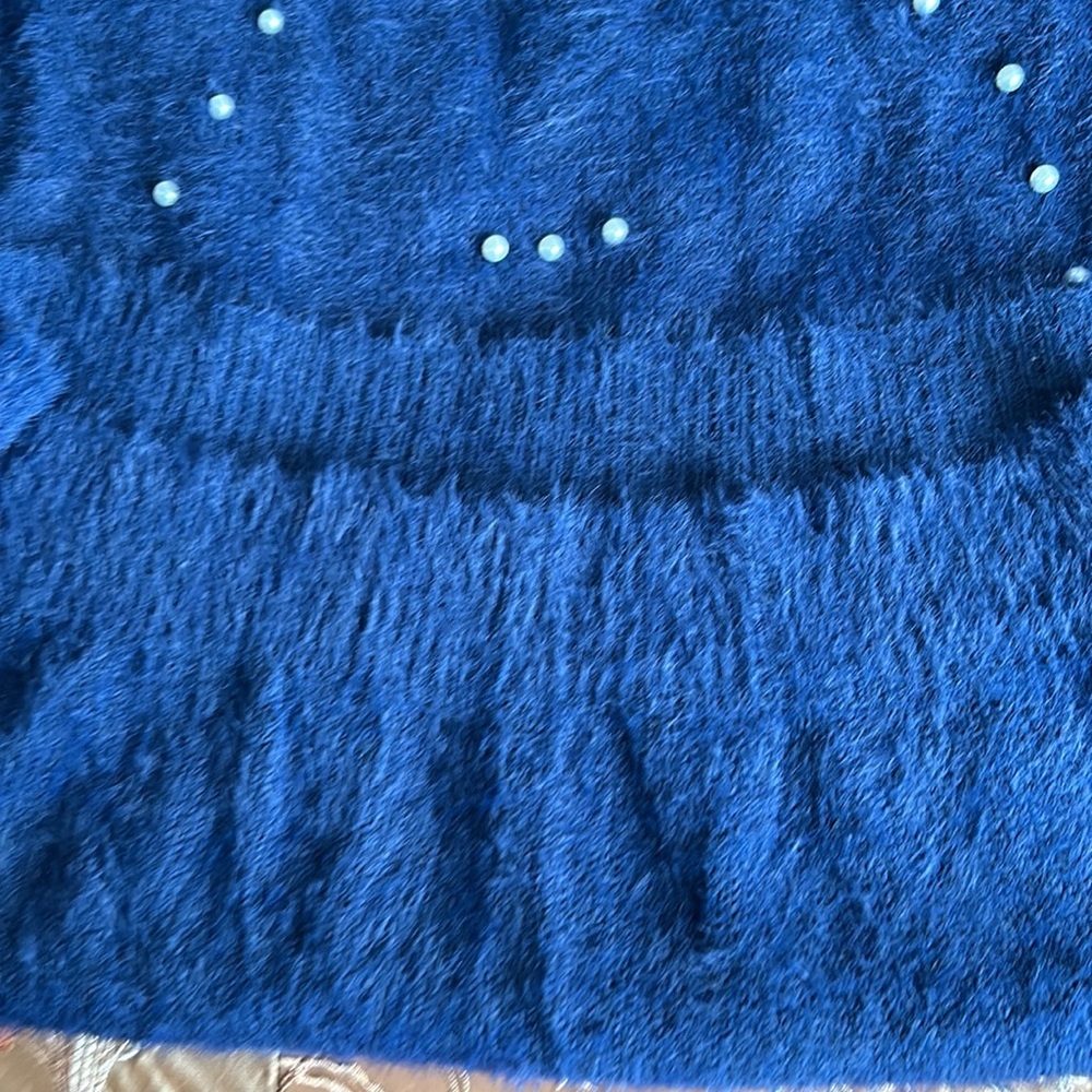 Sweater - Picture 9 of 13